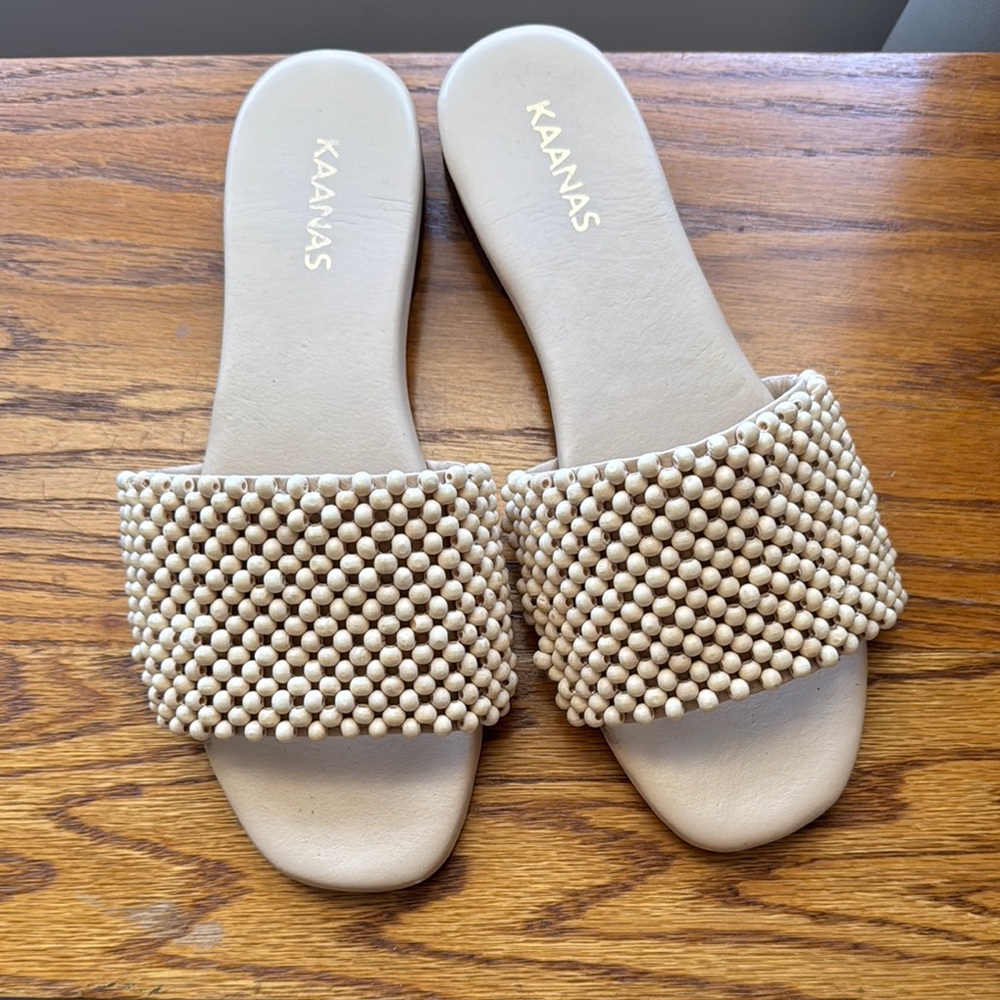 Kaanas Cream Beaded Women's Slide Sandals